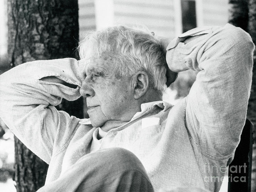 Poet Robert Frost Photograph by Bettmann