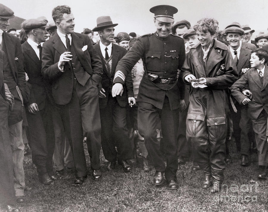 Police Escorting Amelia Earhart Photograph by Bettmann