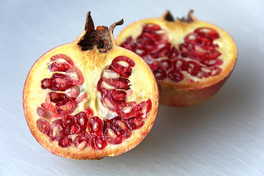 Pomegranate Photograph by Romeo Reidl