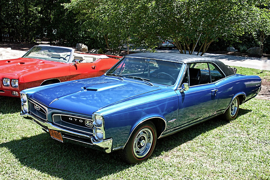 Pontiac GTO Photograph by Gary Hollar Pontiac GTO Photograph by Gary Hollar