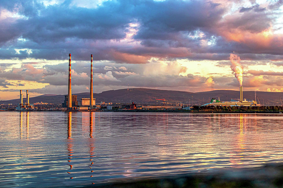 poolbeg-chimneys-at-sunset-gearoid-guilfoyle.jpg