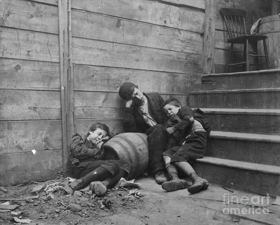 Poor And Homeless Sleeping On Streets Photograph by Bettmann