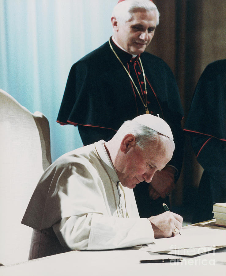 Pope John Paul II And Cardinal Ratzinger Photograph by Bettmann