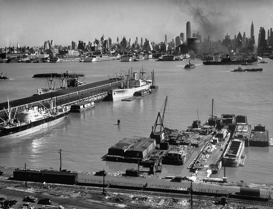 Port Of New York Photograph by Andreas Feininger