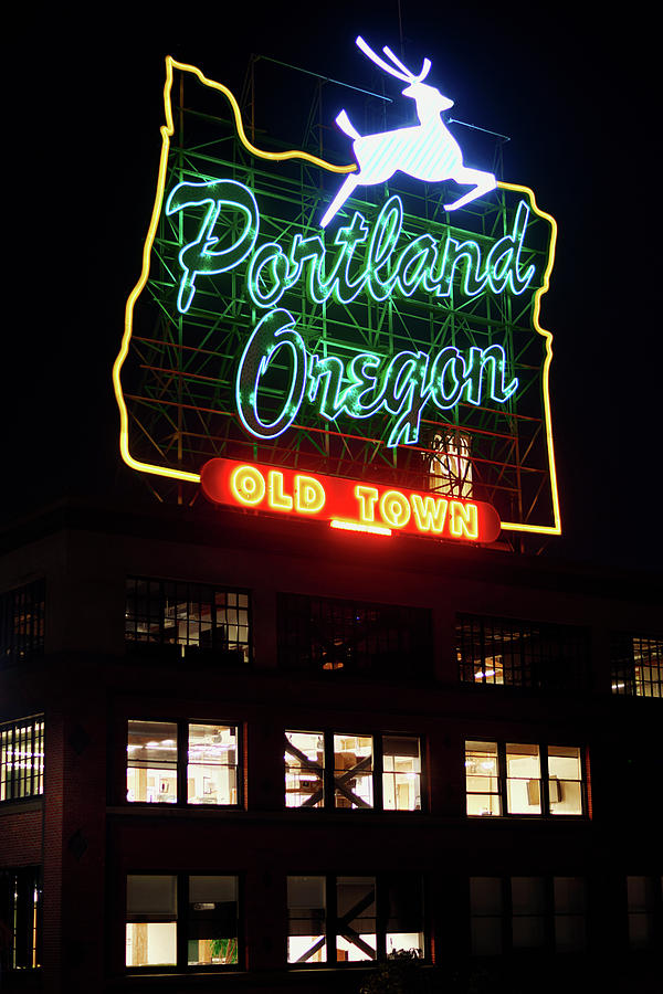 Portland White Stag Sign 110419 Photograph by Rospotte Photography - Pixels
