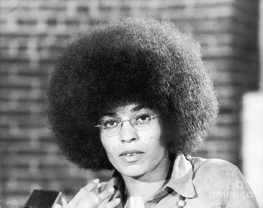 Portrait Of Angela Davis Photograph by Fred W. Mcdarrah