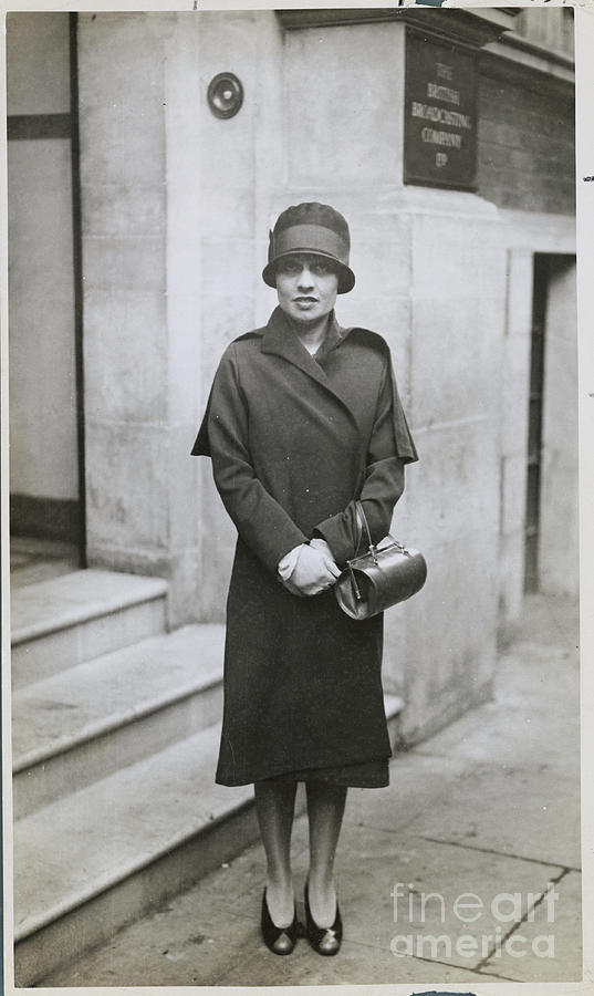 Portrait Of Anita Loos Photograph by Bettmann