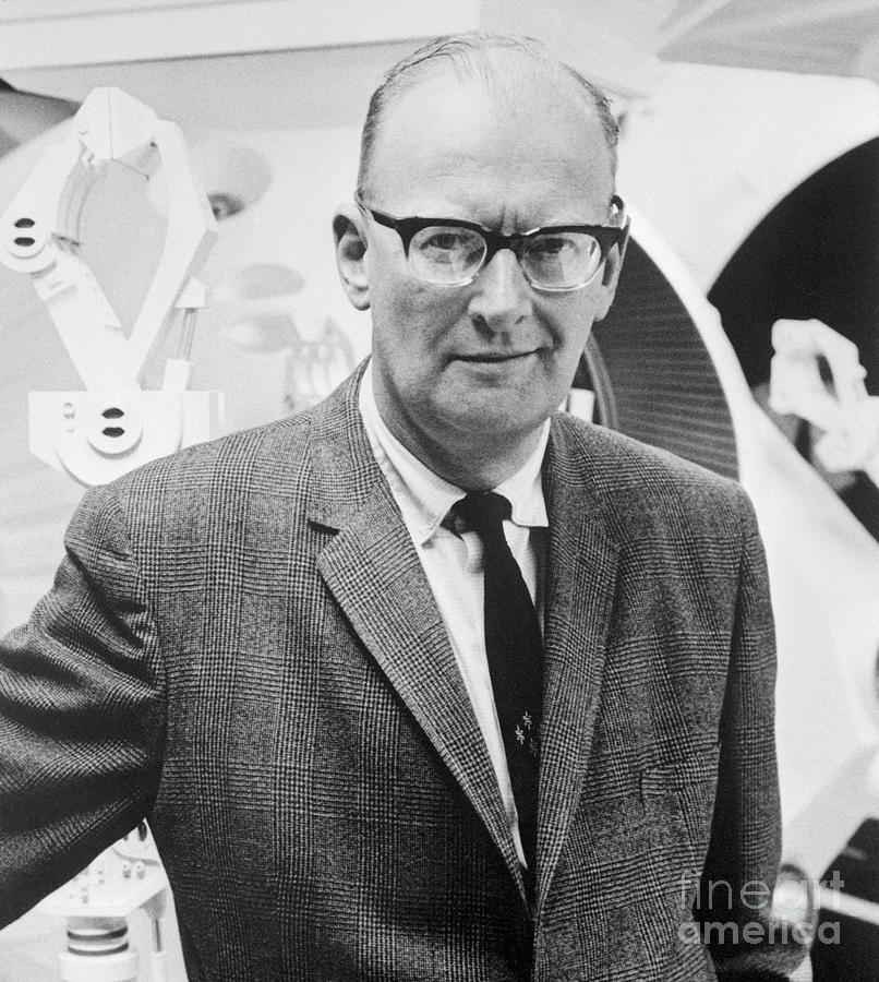 Portrait Of Arthur C. Clarke Photograph by Bettmann