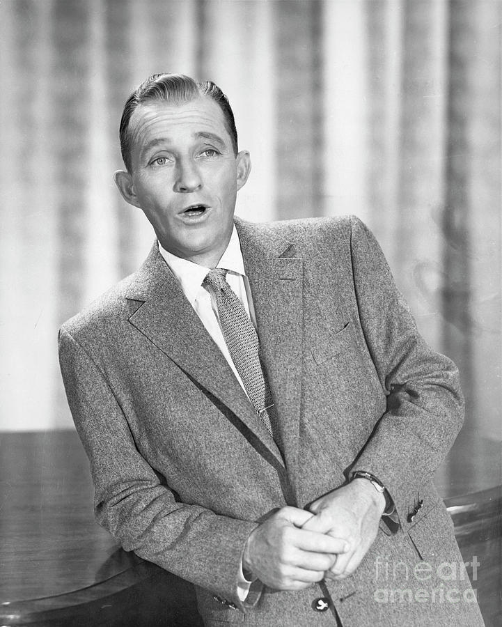 Portrait Of Bing Crosby Photograph by Bettmann