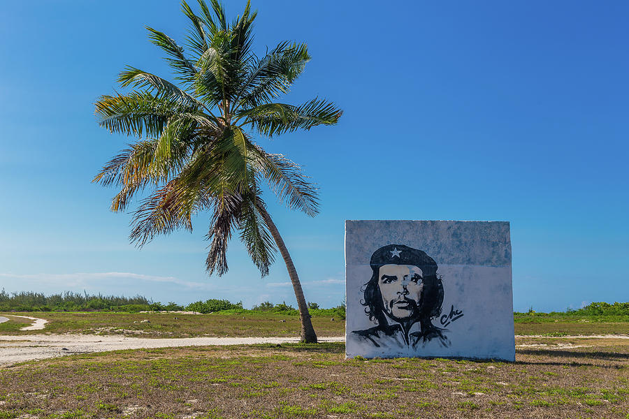 Summer Photograph - Portrait Of Che Guevara At Playa Santa Lucia, Cuba by Manuel Bischof