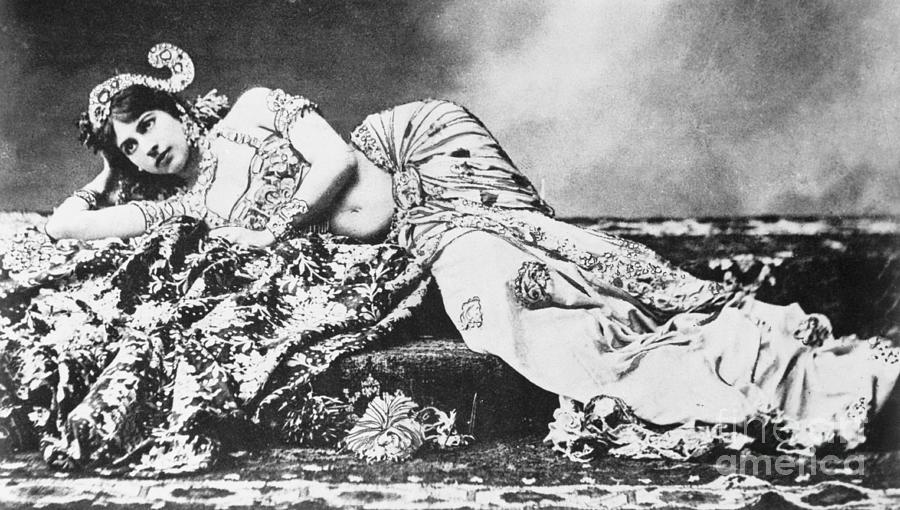 Portrait Of Mata Hari Reclining Photograph by Bettmann