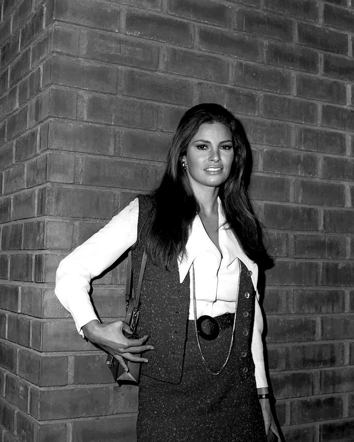 Portrait Of Raquel Welch At The Film Premier Of “the Boston Strangler ...