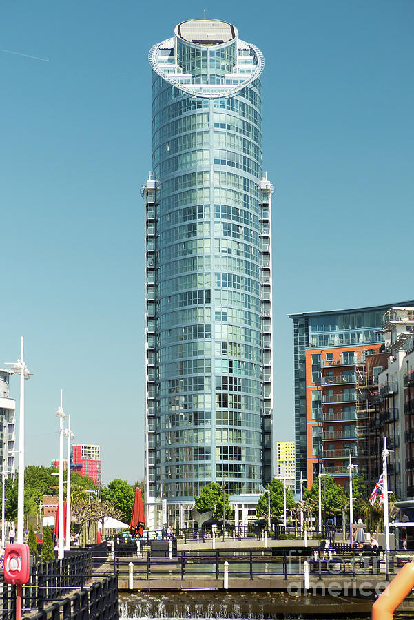 Portsmouth Tower Photograph by Rod Jones