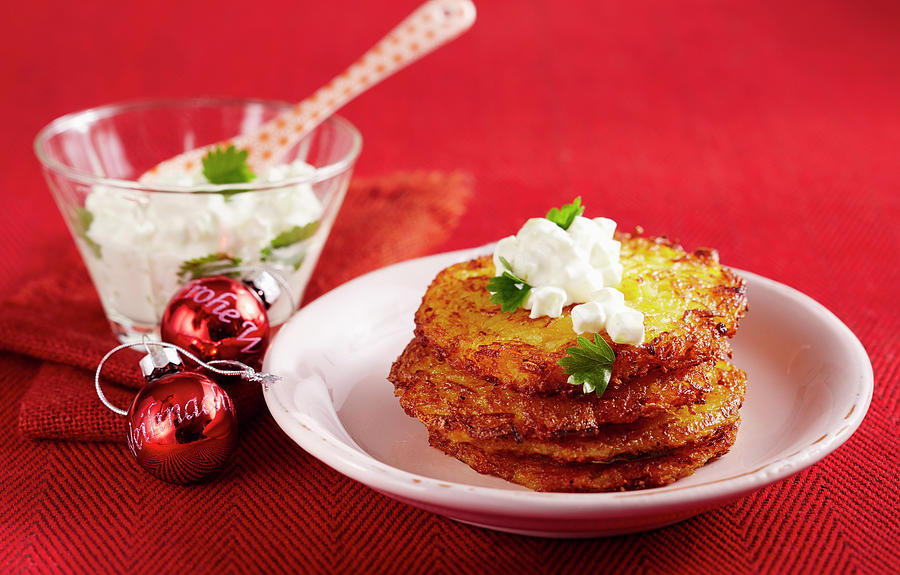 Potato And Pumpkin Fritters With A Cucumber And Cream Cheese Dip Photograph by Teubner Foodfoto
