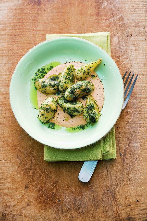 Potatoes Fried In Wild Garlic Butter On Pepper Aioli Photograph by Michael Wissing