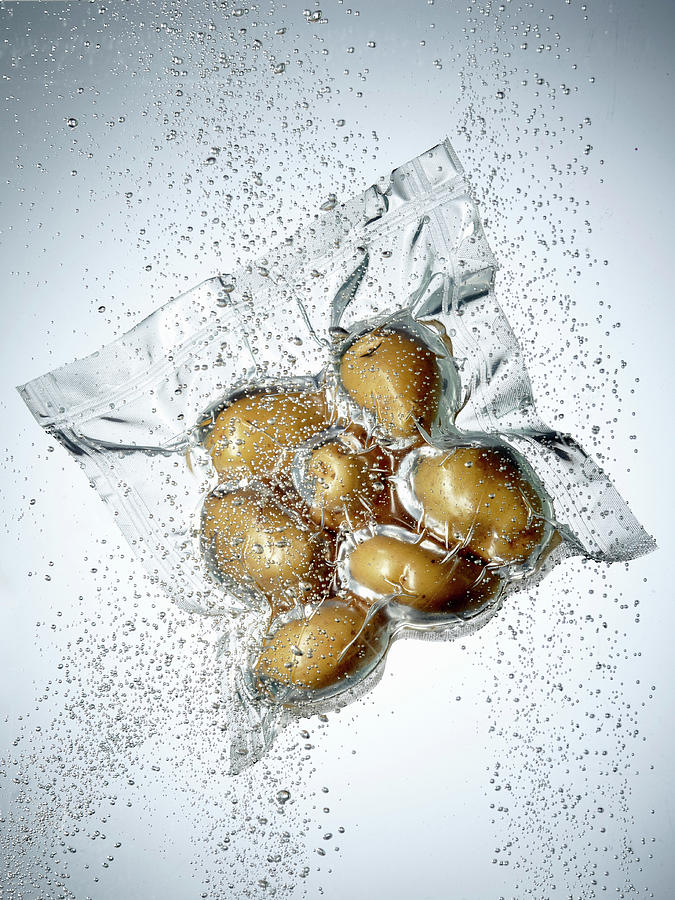 Potato Photograph - Potatoes In A Sous Vide Bag by Maximilian Carlo Schmidt
