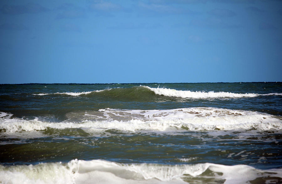 Beach Photograph - Powerful Waves by Cynthia Guinn