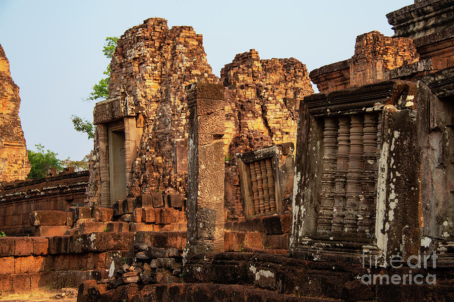 Pre Rup Temple Ruins Photograph by Bob Phillips