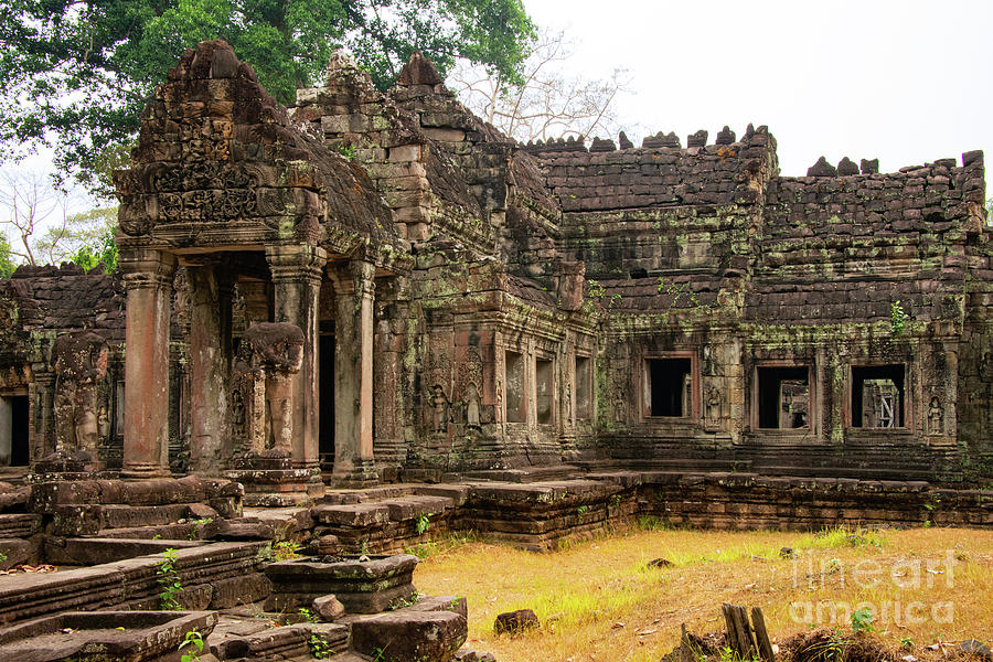 Preah Khan Temple Photograph by Bob Phillips
