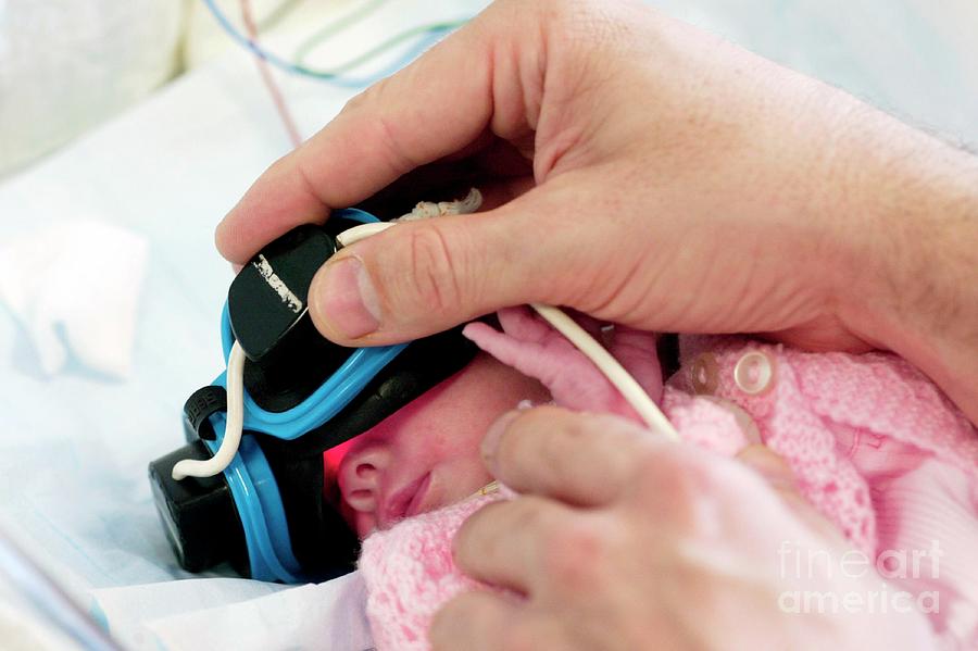 Premature Baby Brain Activity Test Photograph by John Thys/reporters/science Photo Library