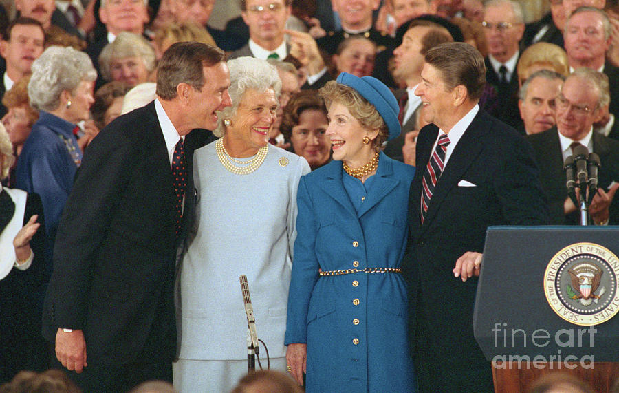 President And Nancy Reagan With George Photograph by Bettmann