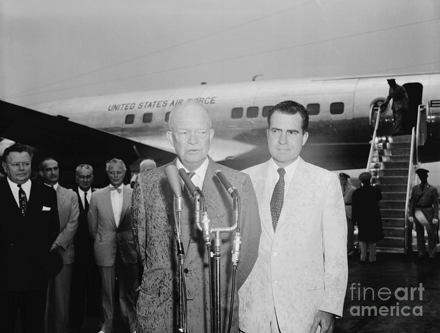 President Eisenhower Returning Photograph by Bettmann