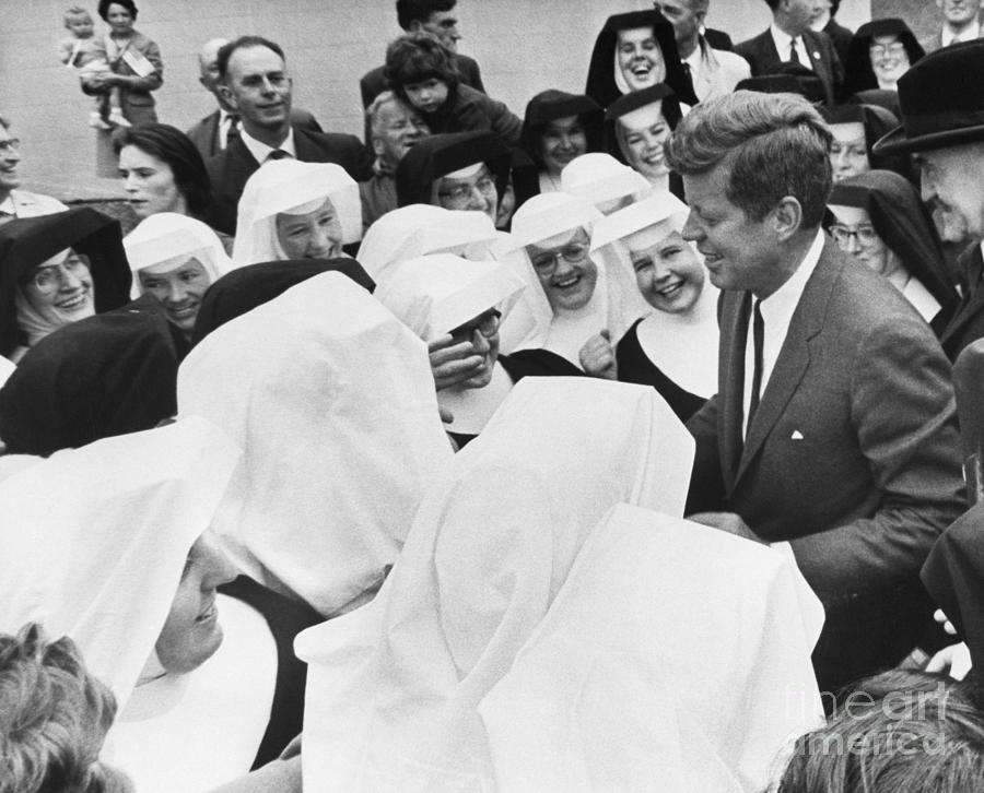 President Kennedy With Nuns In Ireland Photograph by Bettmann