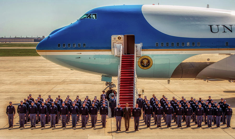 President Obama And Crew Of Air Force One Photograph by Mountain Dreams