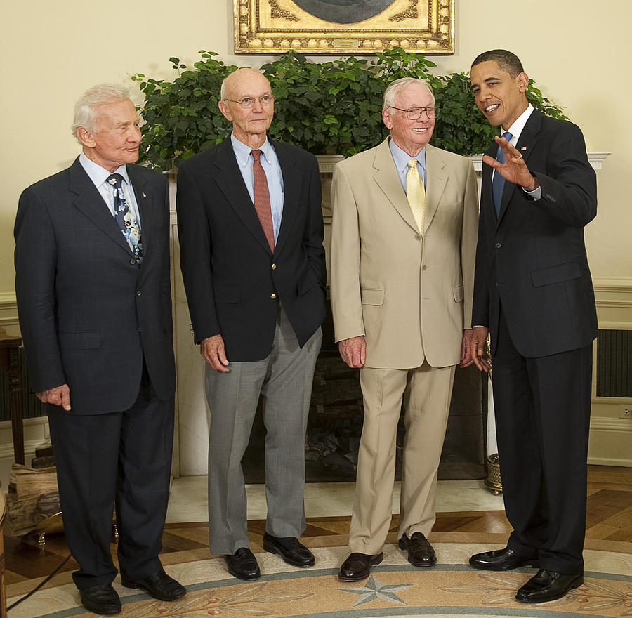 President Obama Meets Apollo 11 Crew Photograph by Science Source