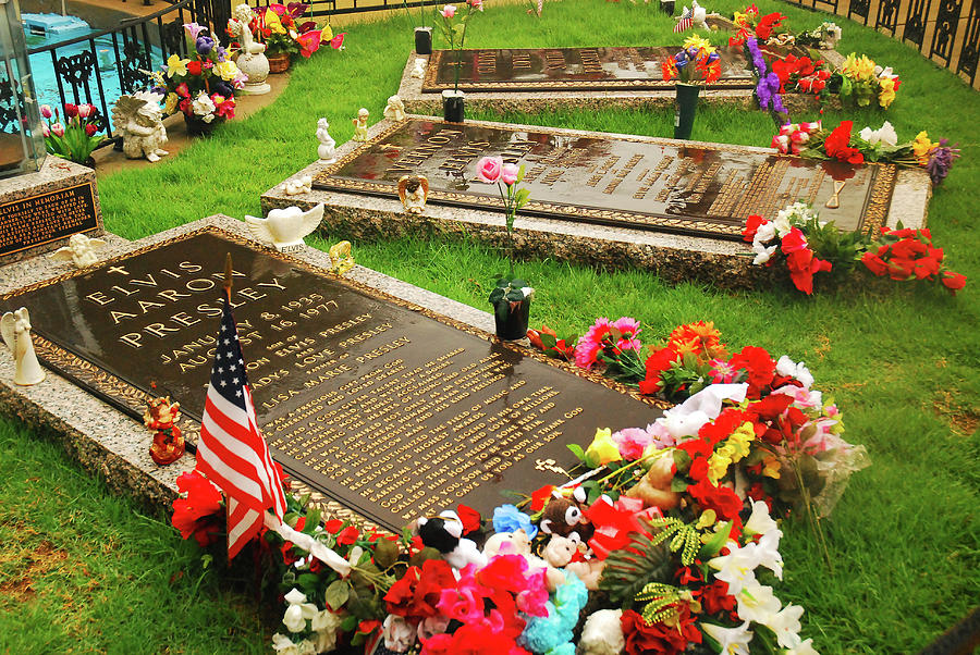 Presley Family Resting Place Photograph