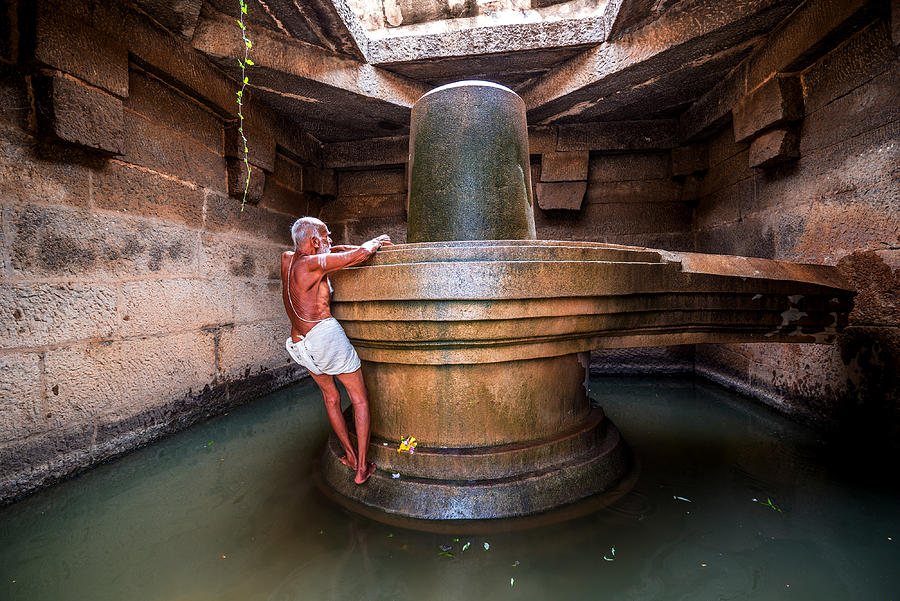 Priest Of Badavi Linga Hampi Photograph by Shreenivasa Yenni - Pixels