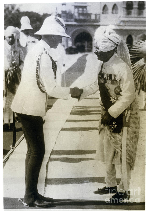 Prince Of Wales In India Photograph by Bettmann