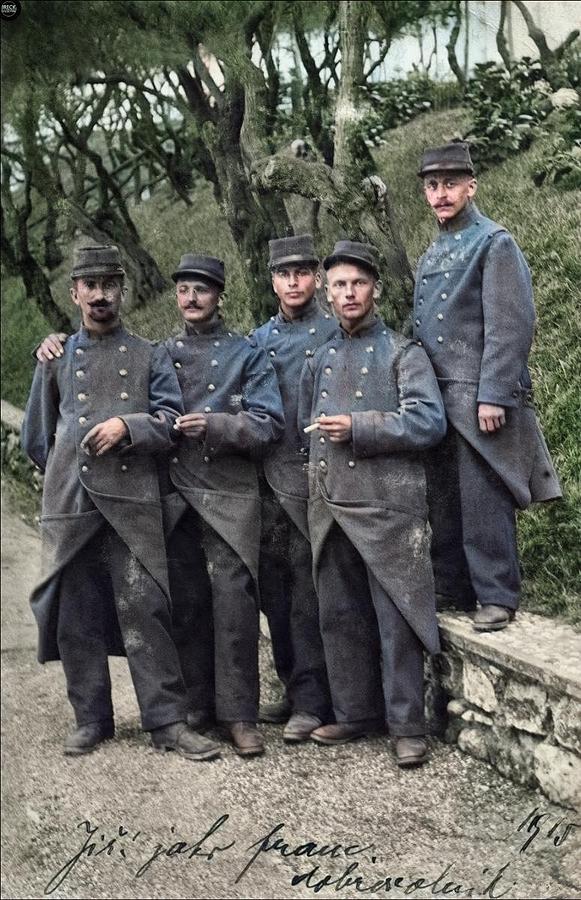 Prisoners of war, French infantry soldiers 1915 Kriegsgefangene in den ...