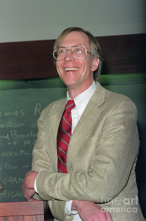 Professor Thomas Cech Smiling Photograph by Bettmann