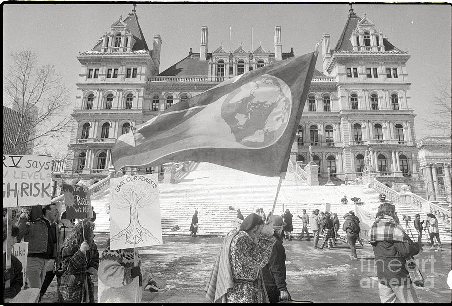 Protesters Wearth Flag @ Ny Capitol Photograph by Bettmann