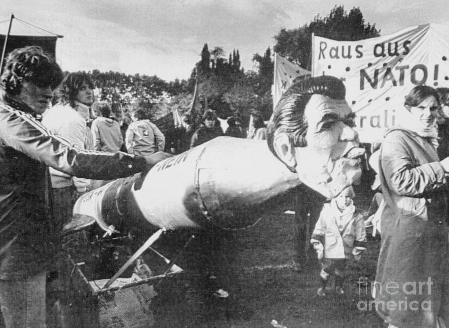 Protesting In West Germany Photograph by Bettmann