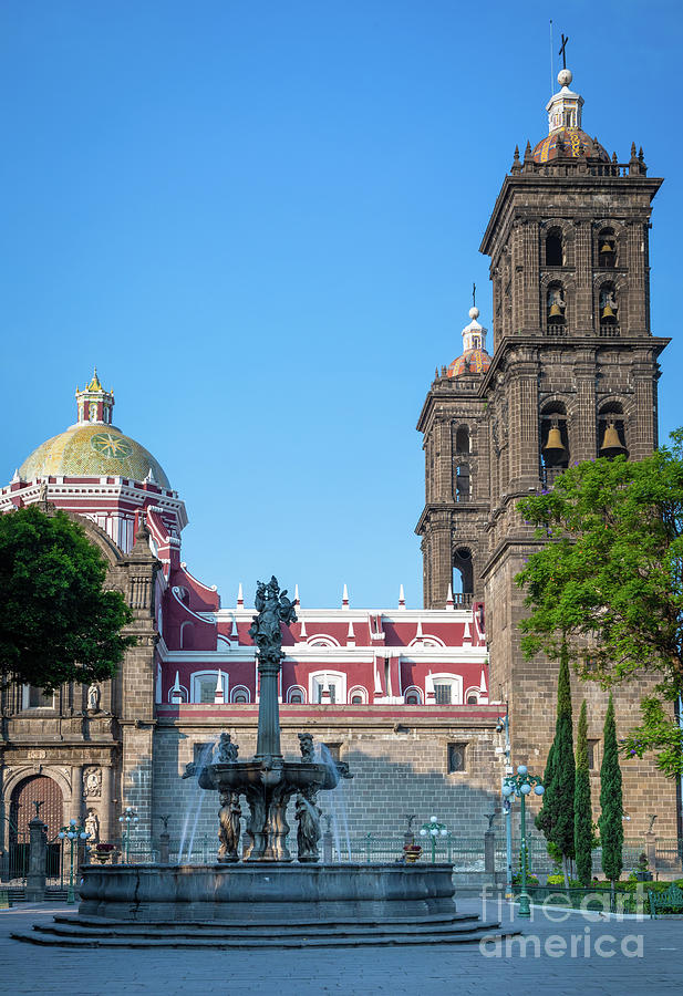 Puebla de Zaragoza Photograph by Inge Johnsson