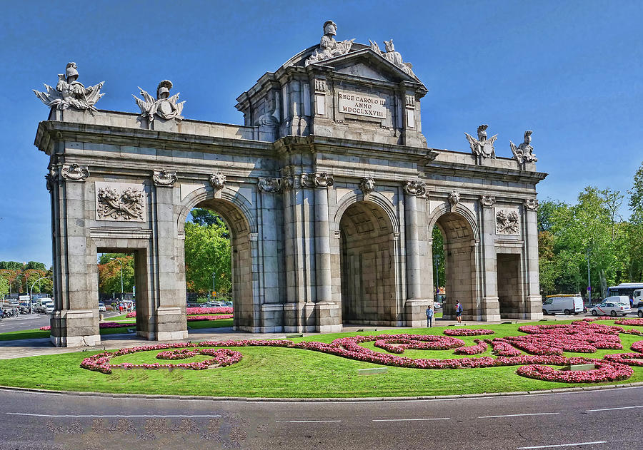 Puerta De Alcala - Madrid Photograph