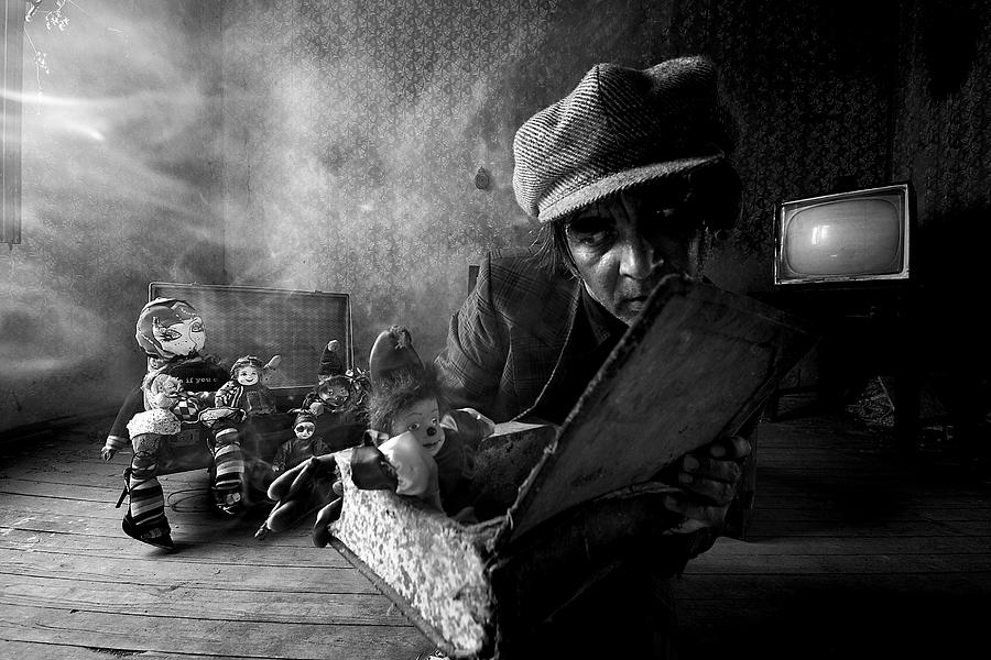 Black And White Photograph - Puppet Master by Mario Grobenski - Psychodaddy