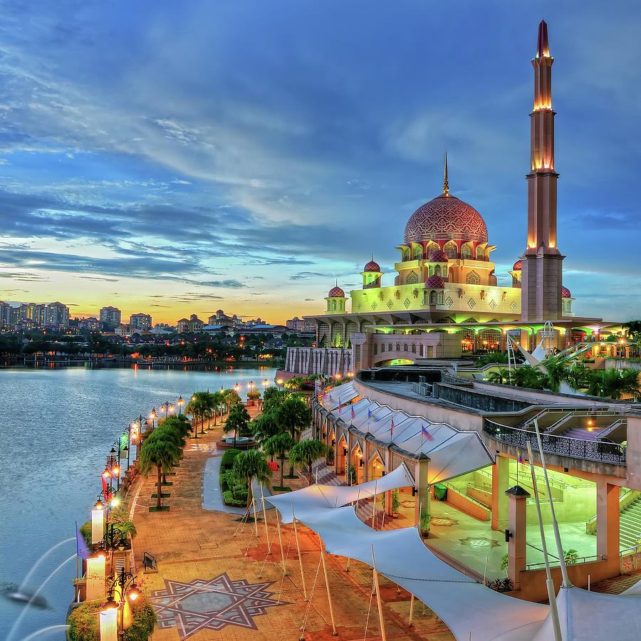 Putra Mosque Photograph by Photo By Mozakim