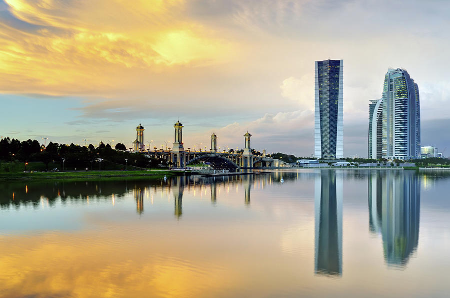 Putrajaya Government Building Photograph by Photo By Mozakim