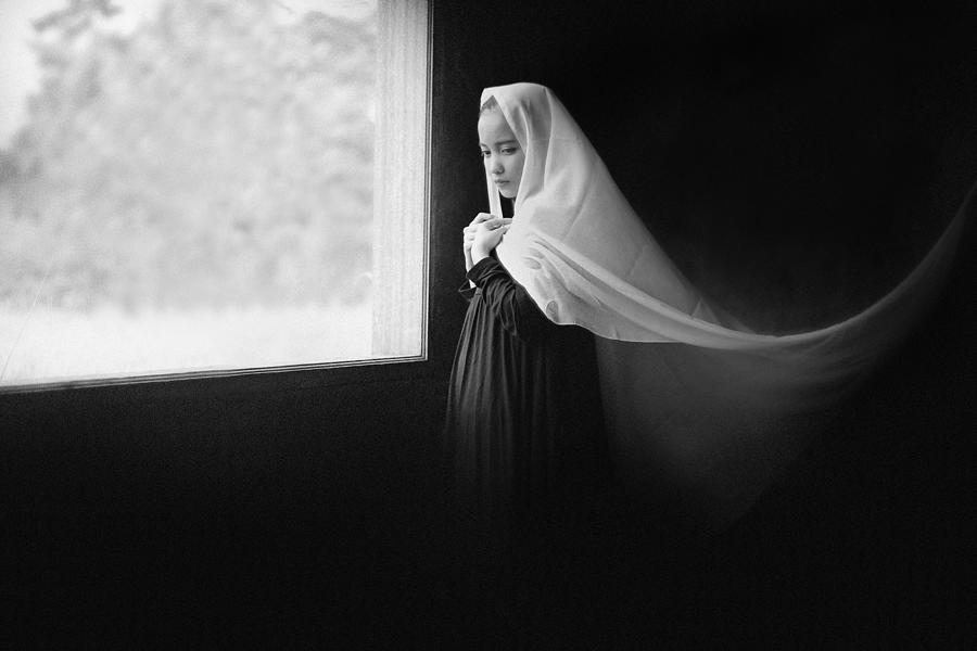 Black And White Photograph - Putri Bermimpi Akan Terbang by Teguh Yudhi Winarno