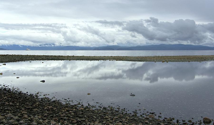 Quadra Reflect by Kathy Bassett Quadra Reflect by Kathy Bassett