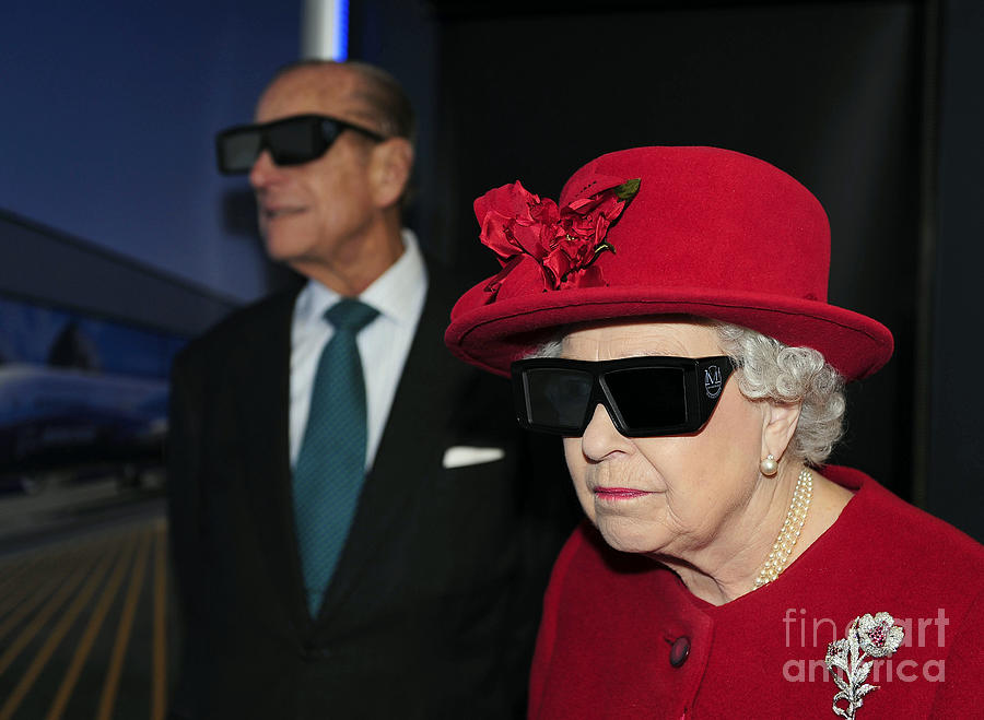 Queen Elizabeth II Visits Sheffield Photograph by Wpa Pool