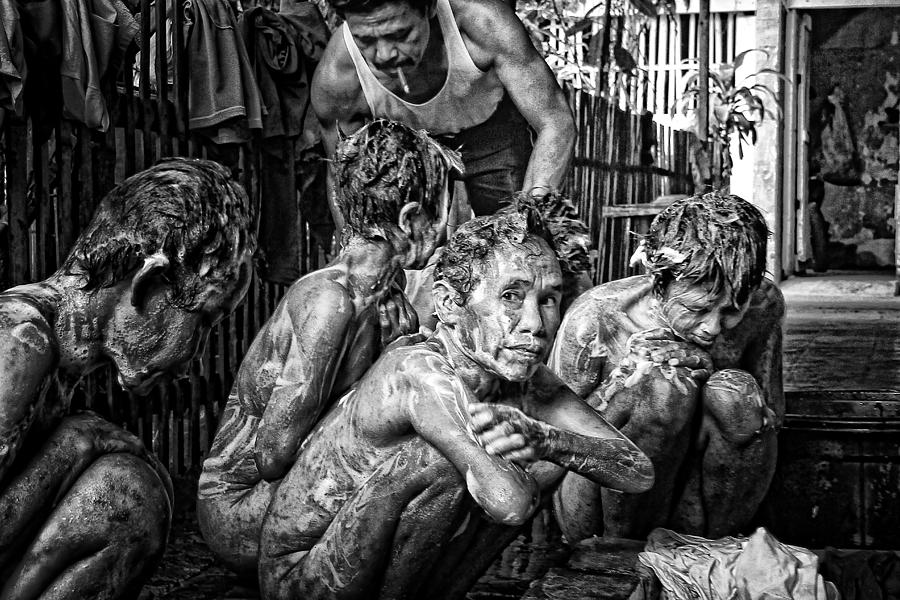 Mental Photograph - Queued For Bathed by M Salim Bhayangkara