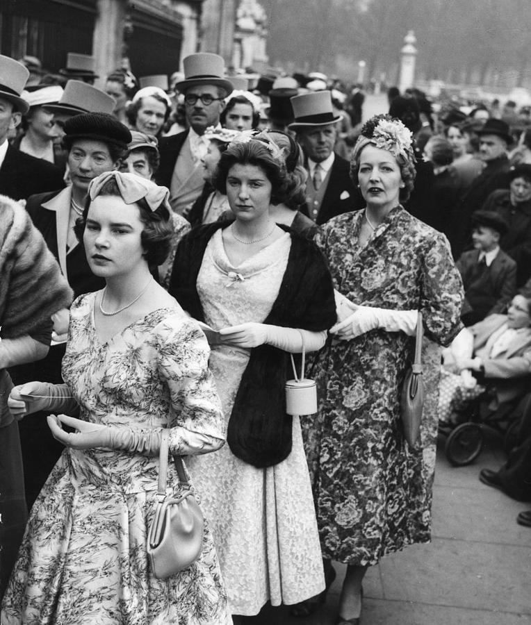 Queuing For Court Photograph by Erich Auerbach