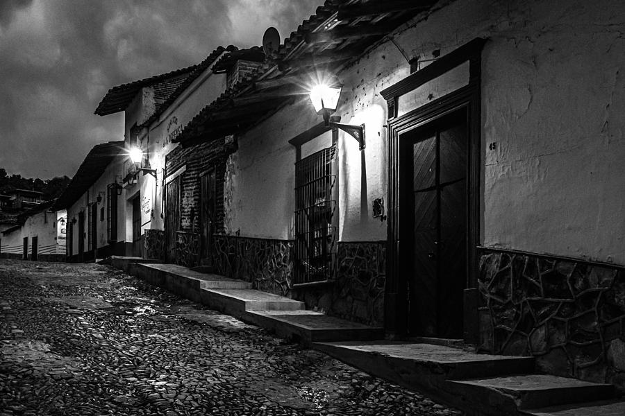 Quiet Evening In Traditional Towns Photograph by Francisco Villalpando