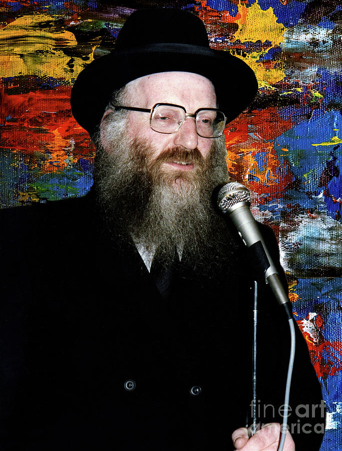 Rabbi Matithyahu Salomon  Photograph by Doc Braham