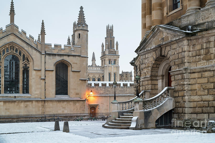 Radcliffe Square Oxford in the Snow Photograph by Tim Gainey