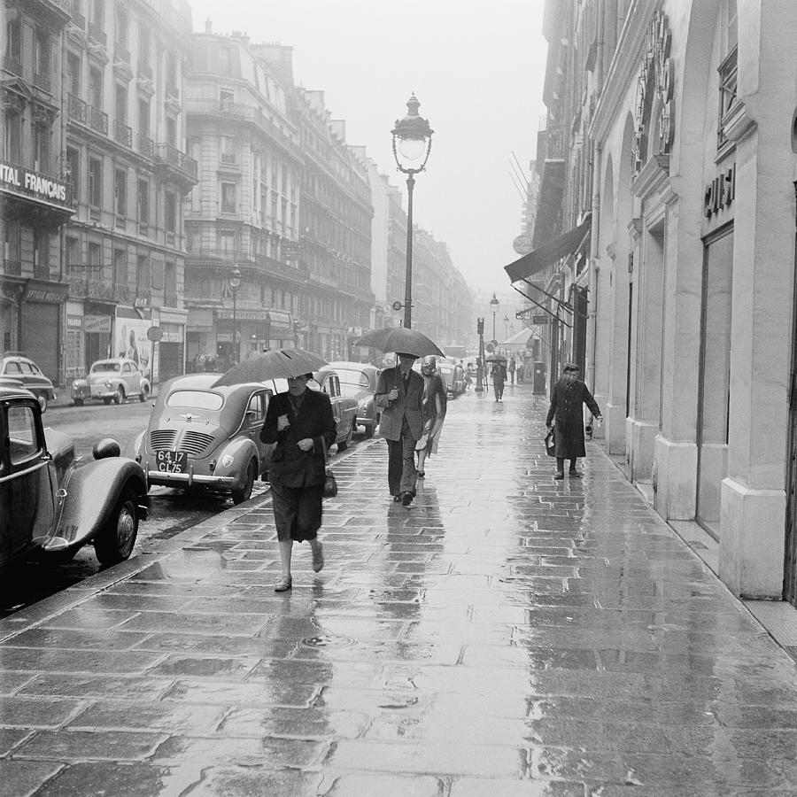 Raining Day At Paris In 1955 Photograph by Keystone-france